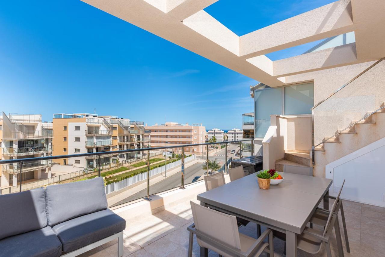 La Zenia Cocoon - Luxury Penthouse With Jacuzzi, 2 Pools, Indoor Heated Pool, Sauna, Gym, Playstation Apartman Dehesa de Campoamor  Kültér fotó