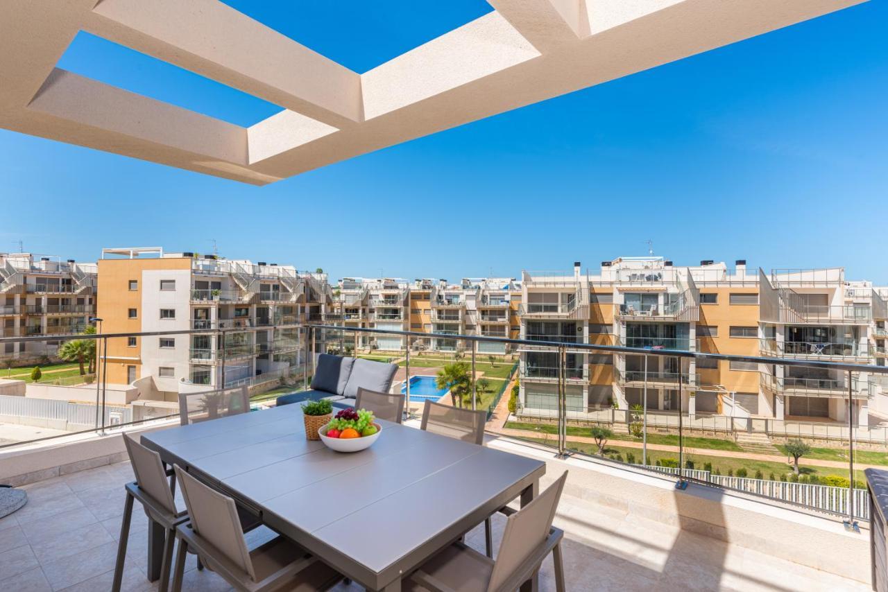 La Zenia Cocoon - Luxury Penthouse With Jacuzzi, 2 Pools, Indoor Heated Pool, Sauna, Gym, Playstation Apartman Dehesa de Campoamor  Kültér fotó